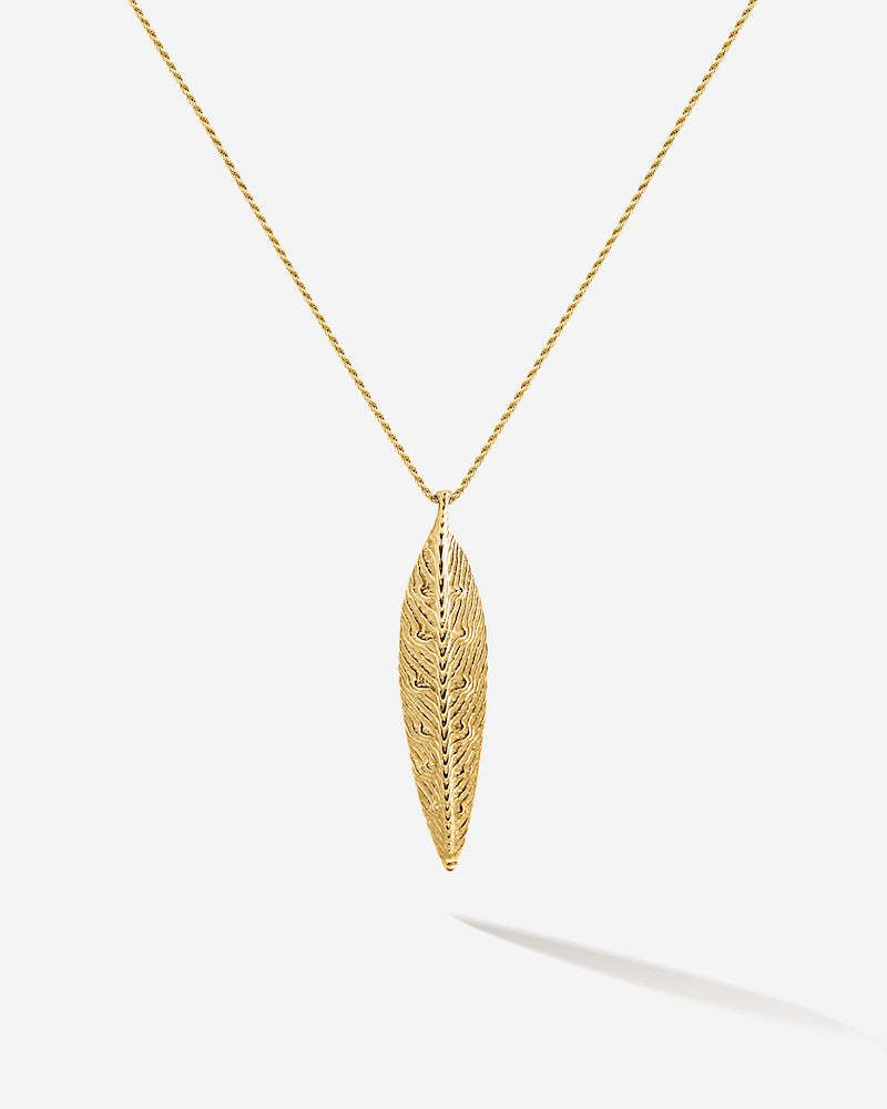 Das goldene 12 Eyes Neckclace. Ein Schmuckstück, das dem Leben im Meer entsprungen zu sein scheint.  Maritimer Talisman
