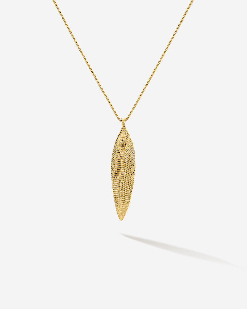 Das goldene 12 Eyes Neckclace. Ein Schmuckstück, das dem Leben im Meer entsprungen zu sein scheint.  Maritimer Talisman