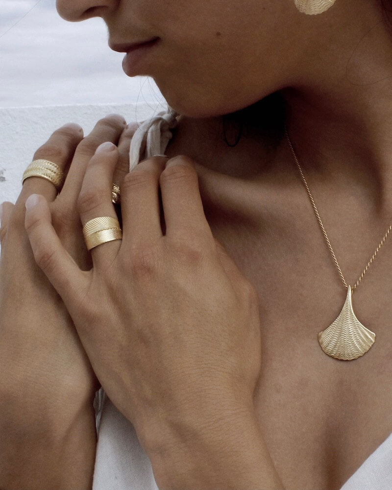 goldener Schmuck, der direkt dem Meer entspringt. Anhänger aus Gold Vermeil, aus unserer etruskischen Kollektion