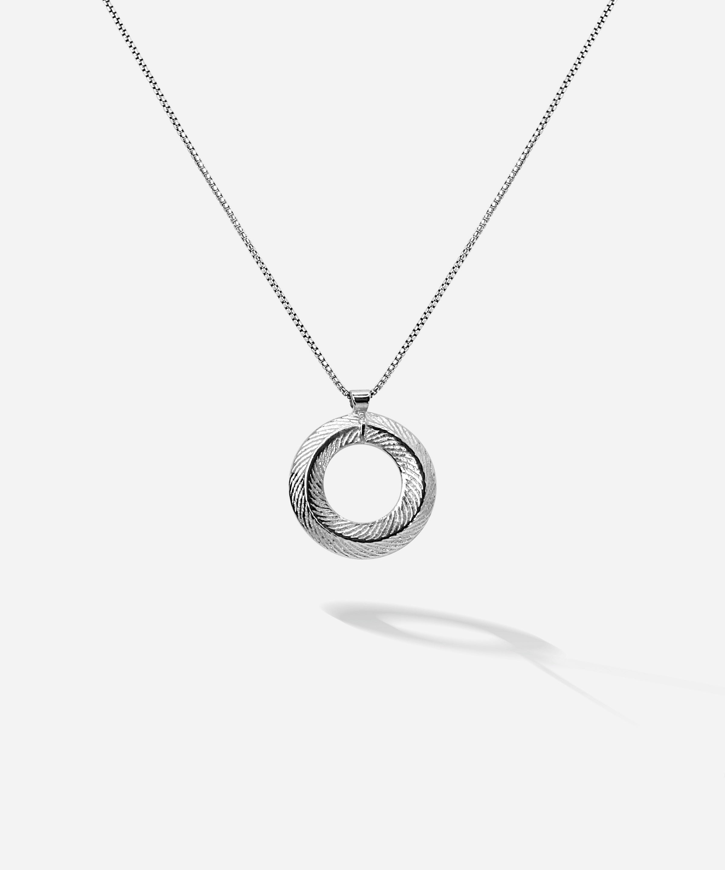 Exklusiver Schmuck aus dem Meer Kranz Anhänger aus Silber